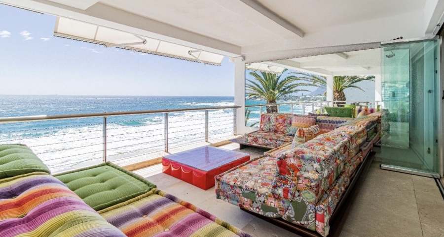 To Let 2 Bedroom Property for Rent in Clifton Western Cape